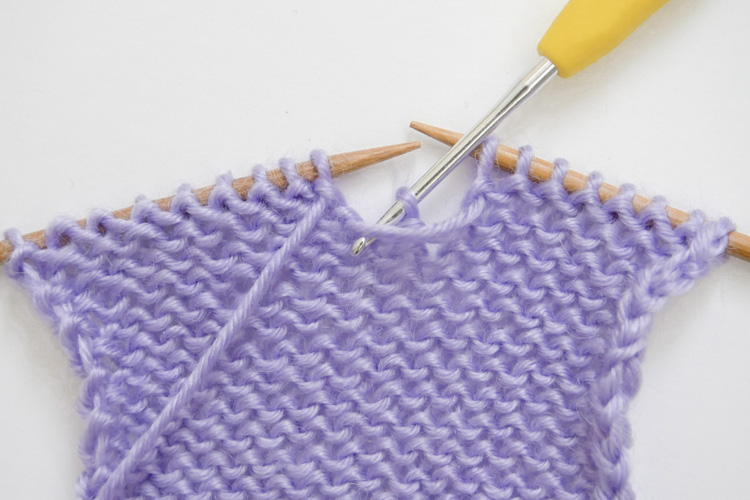 How to Fix a Dropped Stitch