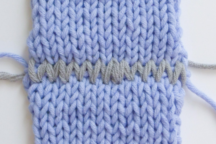 How to Sew Knit Pieces Together – Knitwise Girl
