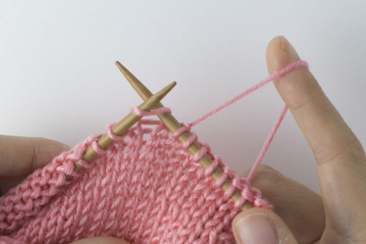 A Helpful Guide to Left-Handed Knitting